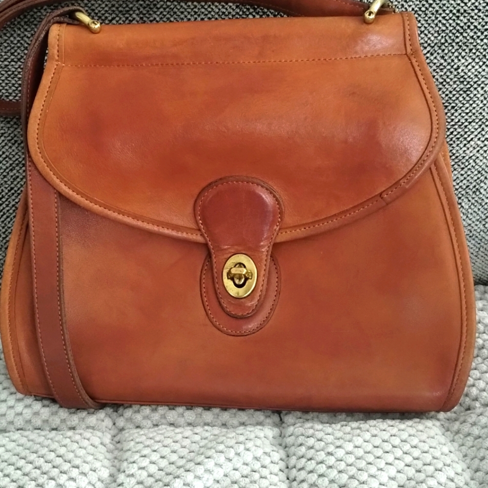 Rare Vintage Coach Logan Bag